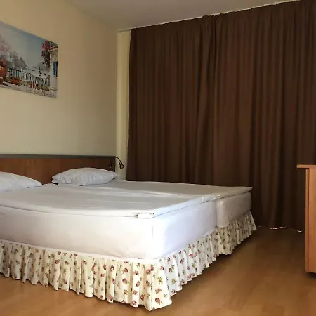 Atol Hotel 3*