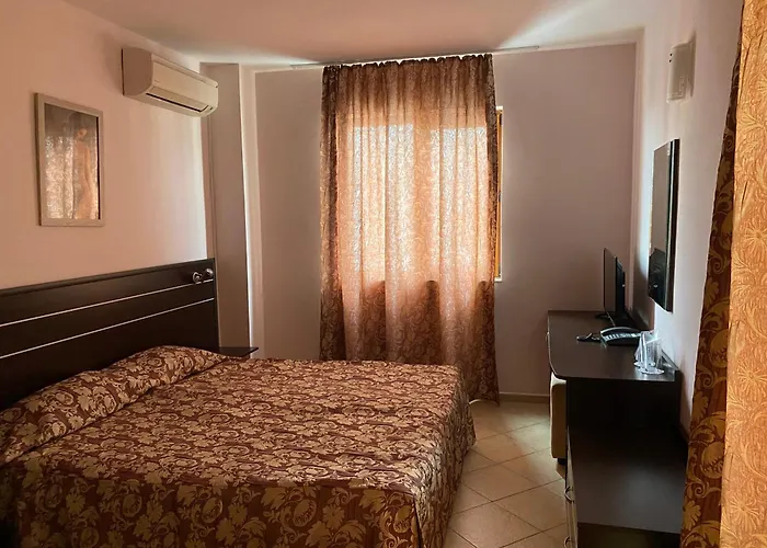 Hotel Atol Sluneční pobřeží