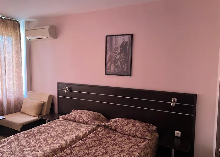 Atol Hotel Sluneční pobřeží