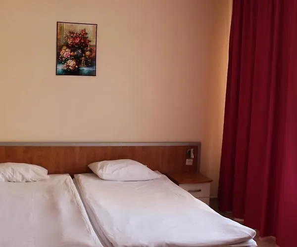 Atol 3* Sluneční pobřeží