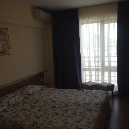 Atol Slăntjev Brjag